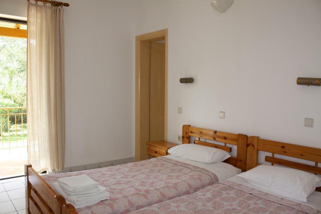 Irini-Appartement 卡沃斯 外观 照片